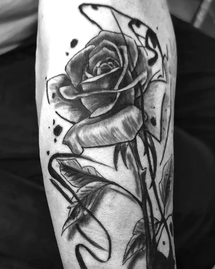 Rose, Traditional-Tattoo von Radoja, Cult Art Tattoo Bielefeld